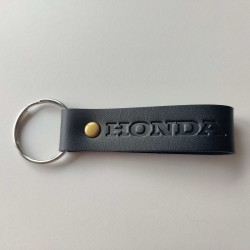 243-0601017-51 : Honda leather keychain NC700 NC750