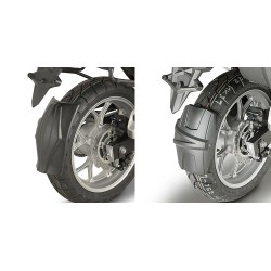 RM1146KIT : Kit di montaggio Givi per RM02 NC700 NC750